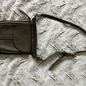 Chic Olive Green Crossbody/belt Bag